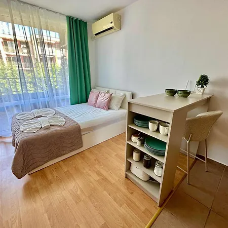 Apartment Family In Nessebar Club By Menada *